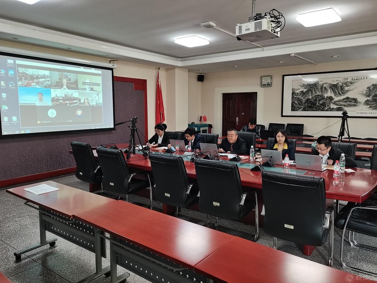 合照1.jpg 合照1.jpg