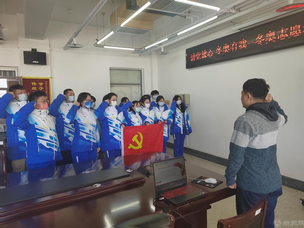 03e931eb4a14fc8883e44886ca5b56f.jpg 03e931eb4a14fc8883e44886ca5b56f.jpg